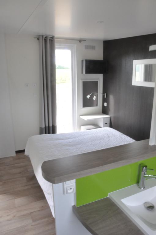 Les Des Pierres D'aurele Holiday home *